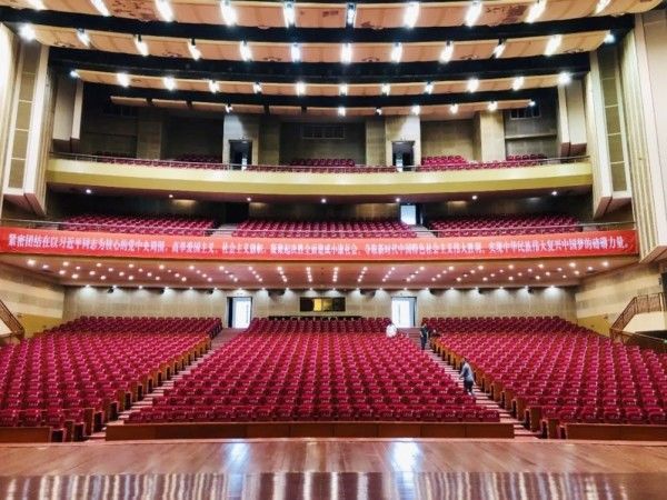 重慶市某人民大廈會堂音頻系統案例